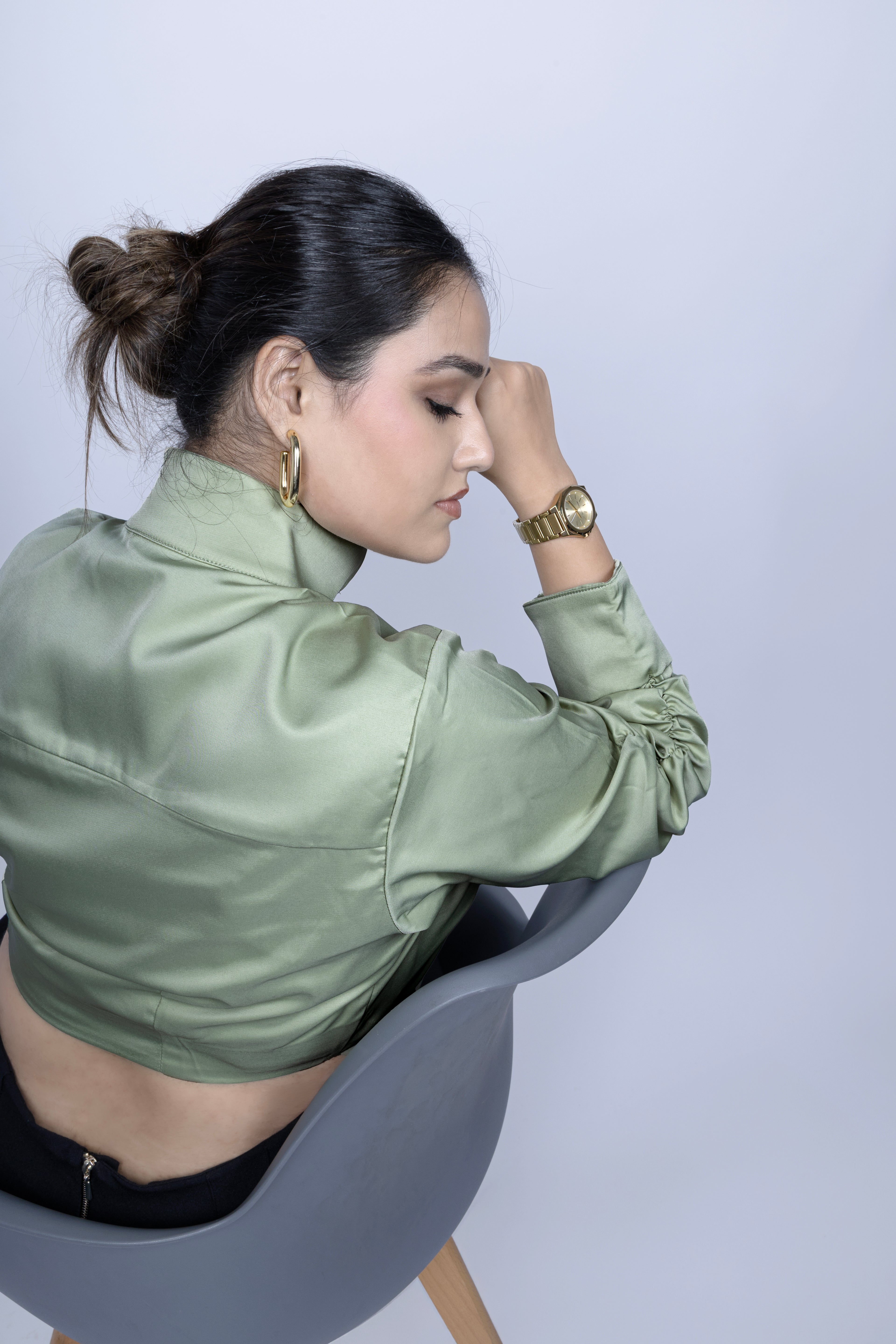 Ruched sleeve crop shirt